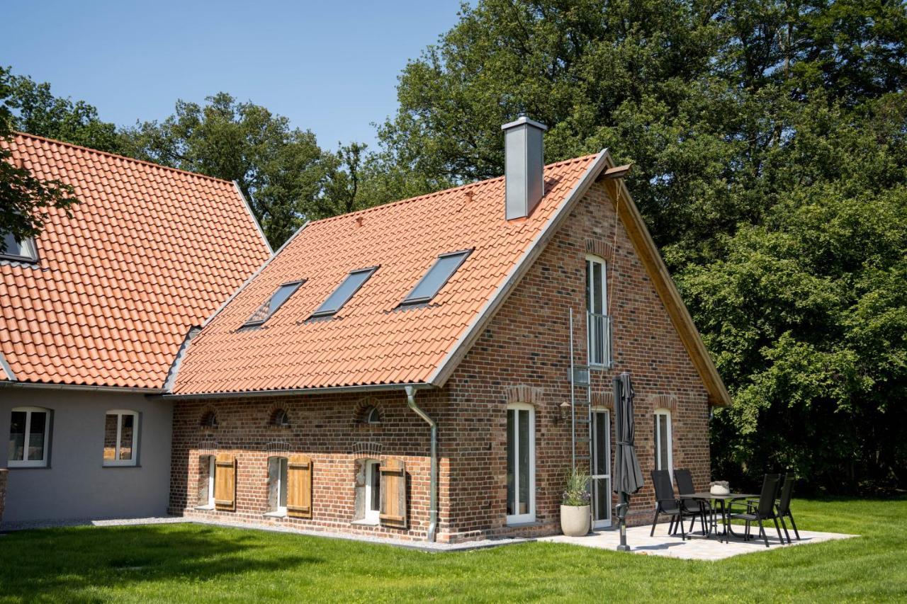 Zum Heuerling Ferienwohung Im Alten Stall Mit Sauna 벨스몰드 외부 사진